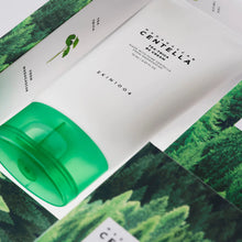 Cargar imagen en el visor de la galería, SKIN 1004 Madagascar Centella Tea-Trica B5 Crema