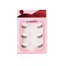 Cargar imagen en el visor de la galería, Kriz Reales Pestañas 3D A Medias