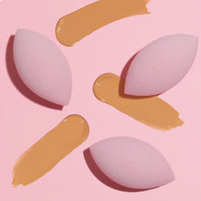 Cargar imagen en el visor de la galería, Beauty Creations Concealer Sponge Esponja de maquillaje