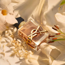 Cargar imagen en el visor de la galería, Yves Saint Laurent
Libre Flowers & Flames Perfume (90ml)