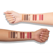 Cargar imagen en el visor de la galería, Beauty Creations Betty Boop Unafraid To Be Me Shadow & Face Palette Paleta de sombras y rubores