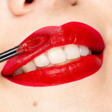 Cargar imagen en el visor de la galería, Nyx Lip Lingerie XXL Matte Liquid Lipstick