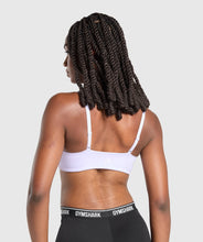 Cargar imagen en el visor de la galería, Gymshark Twist Front Bralette Sport Bra