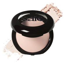 Cargar imagen en el visor de la galería, Saie Slip Tint Undetectable Baked Setting Powder