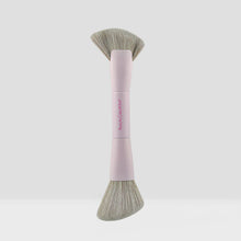 Cargar imagen en el visor de la galería, Beauty Creations Dual Ended Powder and Cream Contour Brush