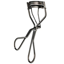 Cargar imagen en el visor de la galería, Shiseido Eyelash Curler Encrespador de pestañas