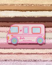 Cargar imagen en el visor de la galería, Beauty Creations X Barbie “Hellow World” Shadow Palette Paleta de Sombras