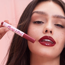 Cargar imagen en el visor de la galería, Beauty Creations Plump & Pout Plumping Gloss Stick