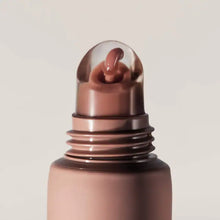 Cargar imagen en el visor de la galería, Summer Fridays Lip Butter Balm for Hydration & Shine