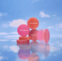 Cargar imagen en el visor de la galería, Tower 28 GetSet blur + set matte powder blush