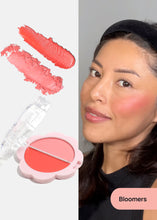 Cargar imagen en el visor de la galería, Petal Pop blushin duo blush en polvo y crema rubor AOA
