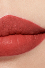 Cargar imagen en el visor de la galería, Chanel ROUGE ALLURE VELVET
