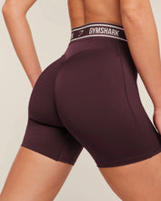 Cargar imagen en el visor de la galería, Gymshark Light Support Halter Neck Logo Purple Conjunto Deportivo

