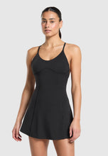 Cargar imagen en el visor de la galería, Gymshark Strappy 2 in 1 dress vestido short
