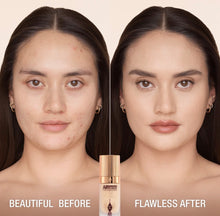 Cargar imagen en el visor de la galería, Charlotte Tilbury Airbrush Flawless matte foundation (VERSIÓN NUEVA)
