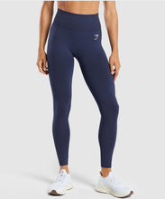 Cargar imagen en el visor de la galería, Gymshark Vital Seamless 2.0 leggings heavy blue
