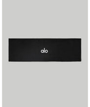 Cargar imagen en el visor de la galería, Alo yoga performance conquer headband
