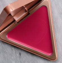 Cargar imagen en el visor de la galería, LYS Beauty Deluxe Higher Standard Satin Matte Cream Blush
