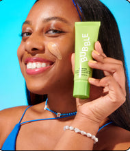 Cargar imagen en el visor de la galería, Bubble Plus One TINTED DAILY MINERAL SUNSCREEN BROAD SPECTRUM SPF 40
