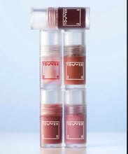 Cargar imagen en el visor de la galería, Tower 28 ShineOn Plumping Lip Jelly
