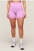 Cargar imagen en el visor de la galería, Gymshark Whitney Shorts
