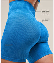 Cargar imagen en el visor de la galería, Gymshark adapt x whitney animal seamless short
