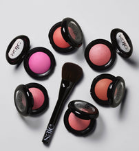 Cargar imagen en el visor de la galería, Saie Supersuede radiant blush powder
