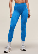 Cargar imagen en el visor de la galería, Gymshark Adapt x Whitney animal seamless leggings
