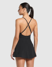 Cargar imagen en el visor de la galería, Gymshark Strappy 2 in 1 dress vestido short
