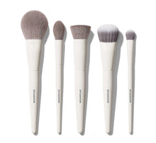 Cargar imagen en el visor de la galería, Morphe Portrait Mode 5-Piece Face Brush Set
