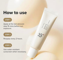 Cargar imagen en el visor de la galería, Beauty of Joseon Relief Sun Rice + Probiotics SPF 50+Protector solar
