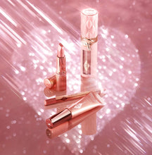 Cargar imagen en el visor de la galería, Charlotte Tilbury Pillow Talk Lip &amp; cheek secrets set
