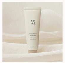 Cargar imagen en el visor de la galería, Beauty Of Joseon Daily Relief Sunscreen Protector Solar
