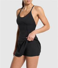 Cargar imagen en el visor de la galería, Gymshark Strappy 2 in 1 dress vestido short
