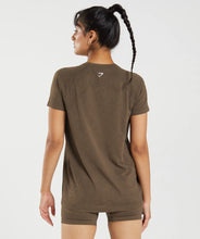 Cargar imagen en el visor de la galería, Gymshark Vital Seamless Light T-Shirt Camiseta deportiva “Espresso Marl”
