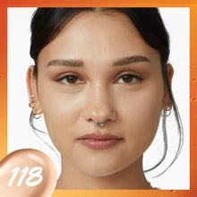 Cargar imagen en el visor de la galería, Maybelline Superstay 24H Skin Tinta con Vitamin C
