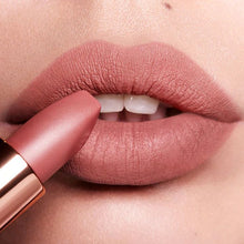 Cargar imagen en el visor de la galería, Charlotte Tilbury
Mini Pillow Talk Lipstick &amp; Liner Set
