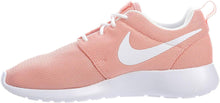 Cargar imagen en el visor de la galería, Nike Roshe One Coral
