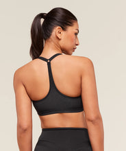 Cargar imagen en el visor de la galería, Gymshark Cotton Racerbrack Sports Bra
