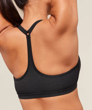Cargar imagen en el visor de la galería, Gymshark Cotton Racerbrack Sports Bra

