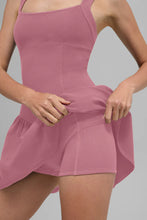 Cargar imagen en el visor de la galería, Alo yoga alosfot break point tennis dress pink wild rose
