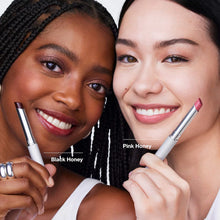 Cargar imagen en el visor de la galería, CLINIQUE Mini Cult Classic Pink &amp; Black Honey Lip Gift Set
