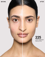 Cargar imagen en el visor de la galería, Fenty Beauty Pro Filt’r Soft Matte Longwear Liquid Foundation
