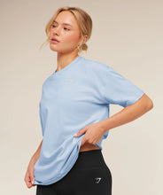 Cargar imagen en el visor de la galería, Gymshark Training Oversized T-Shirt Blue
