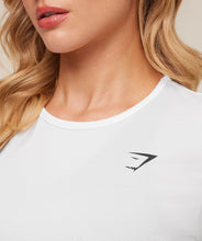 Cargar imagen en el visor de la galería, Gymshark Training T-Shirt
