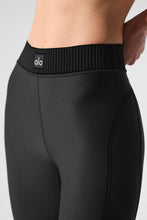 Cargar imagen en el visor de la galería, Alo Yoga Line Up Set Deportivo
