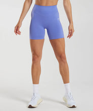 Cargar imagen en el visor de la galería, Gymshark Sweat Seamless Short grape blue
