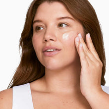 Cargar imagen en el visor de la galería, Clinique Dramatically Different Moisturizing Lotion+™ for Barrier Repair 125ml
