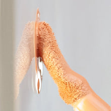 Cargar imagen en el visor de la galería, Italia Deluxe Locked In Place Self Setting Concealer
