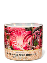 Cargar imagen en el visor de la galería, Velas aromáticas Bath &amp; Body Works
